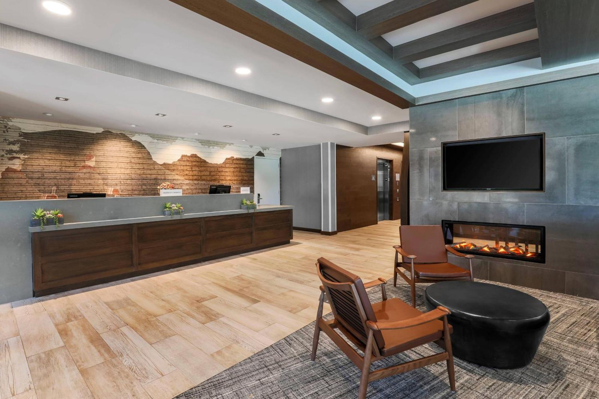 Springhill By Marriott Tahoe Hotel 3*